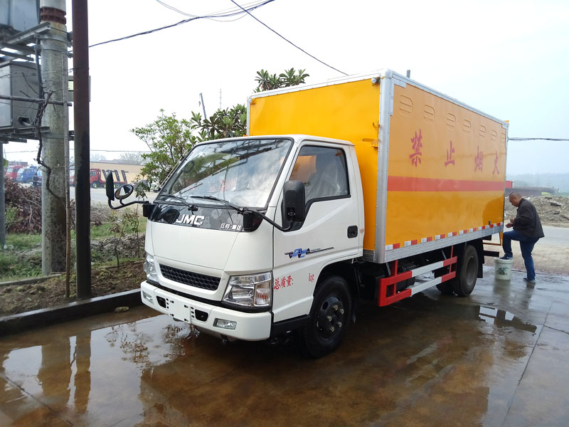 江鈴4.1米(藍牌)毒性感染性廂式車