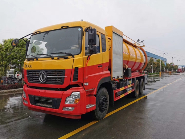 東風(fēng)天龍21方 清洗吸污車(chē)